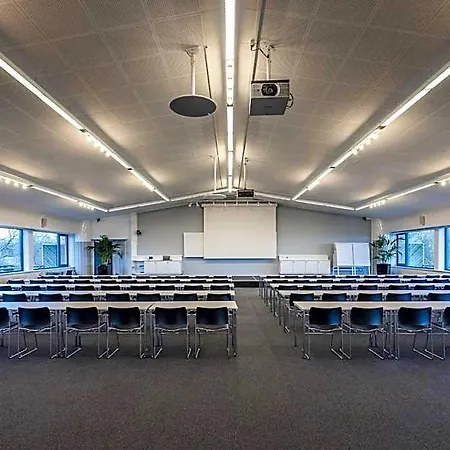 Kobaek Konferencecenter Hotell 3*